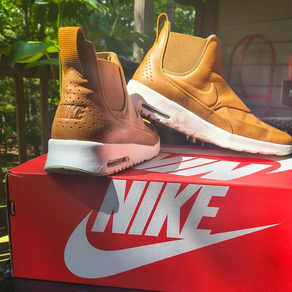 Slightly worn,in very good condition - Picture 3 of 6